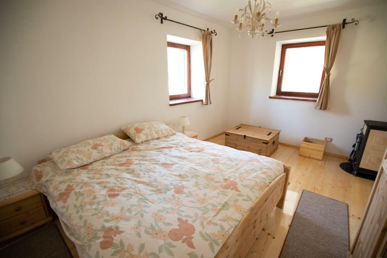 Apartment Gaia Lokve Eksteriør bilde